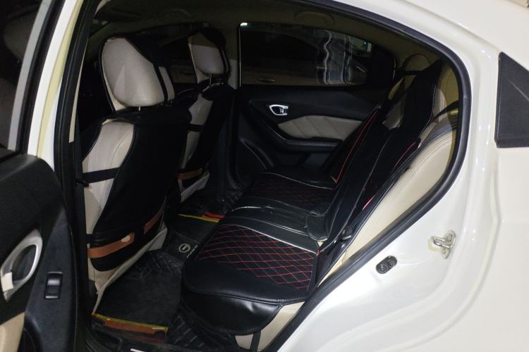 Used GAC Trumpchi GA3S Vision 2014 1.6L Automatic Elite ESP Version
