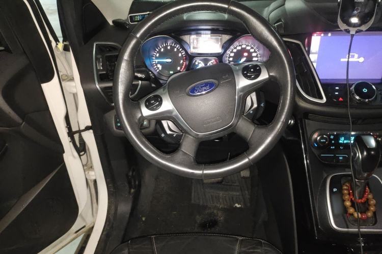 Used Ford Kuga 2013 2.0L GTDi Four-Wheel-Drive Sport Model
