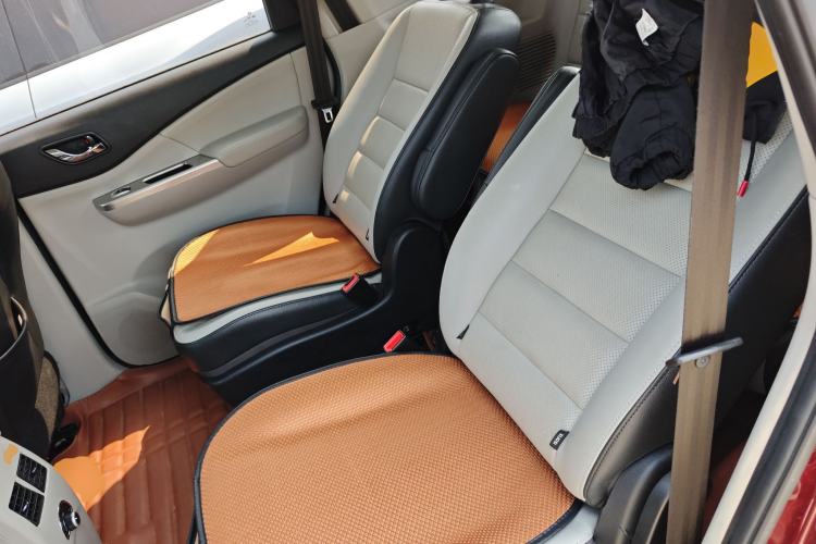 Used FORTHING S500 2016 1.6L Manual Luxury Version
