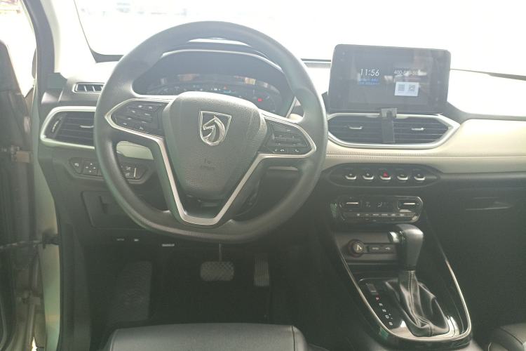 Used Baojun 530 2019 1.5T CVT Prestige Version China VI Center Console