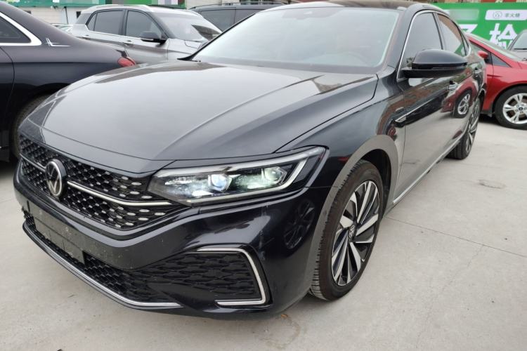 Used Volkswagen Passat 2022 330TSI Starry Luxury Edition