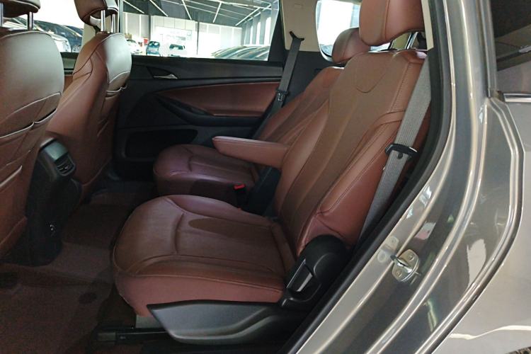 Used Buick GL6 2019 18T 6-Seater Connected Luxury Version China VI Standard