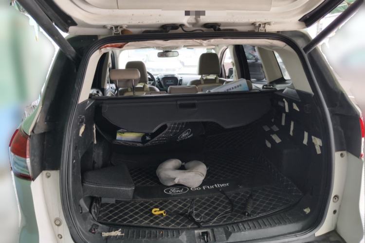 Used Ford Kuga 2013 1.6L GTDi 4x4 Elite Model Trunk