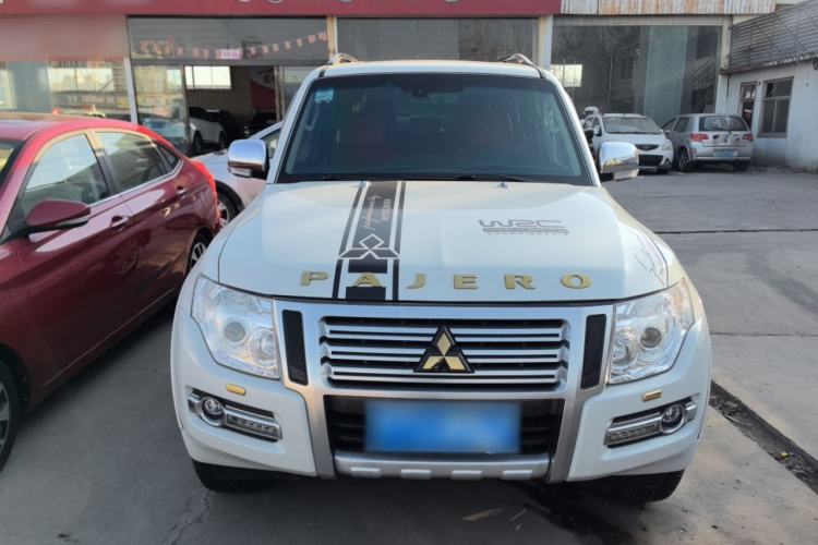 Used Mitsubishi Pajero 2019 3.0L Automatic Prestige Edition

