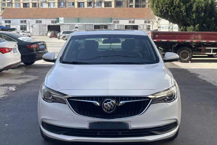 Used Buick GT 2018 15T Manual Elite Version China V Standard

