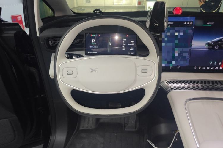 Used XPeng X9 2024 702 Ultra-Long Range Max