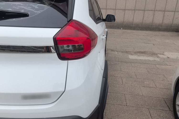 Used Chery Tiggo 3X 2018 1.5L Automatic Luxury Edition Right Rear Taillight
