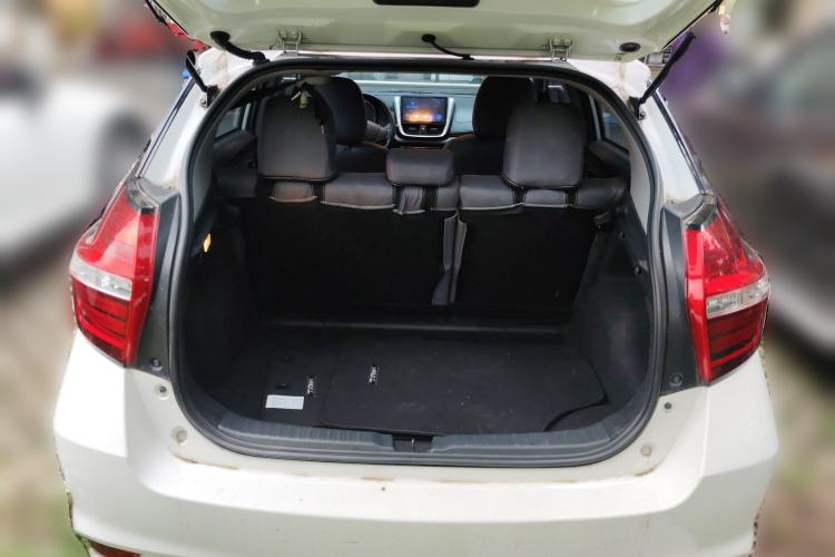 Used Toyota YARiS L Zhi Xuan 2019 1.5E CVT Dynamic Edition China VI compliant
