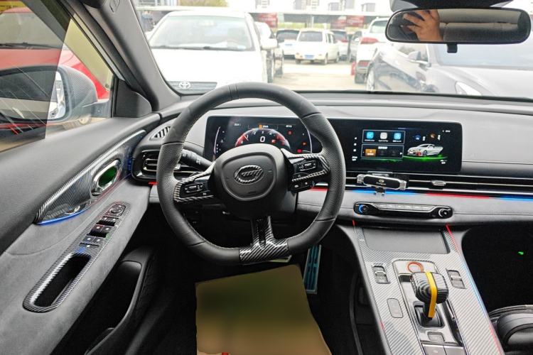 Used GAC Trumpchi EMPOW 2023 400T Automatic R PRO
