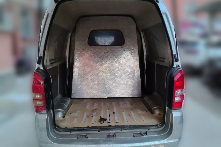 Used Dongfeng Xiaokang K05S 2018 1.0L Practical Model DK10 Trunk