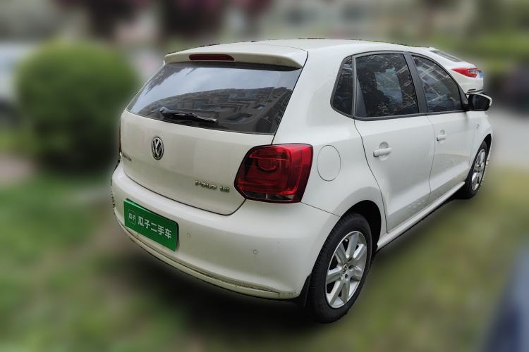 Used Volkswagen Polo 2013 1.6L Automatic Comfort Edition Rear Right 45 Deg