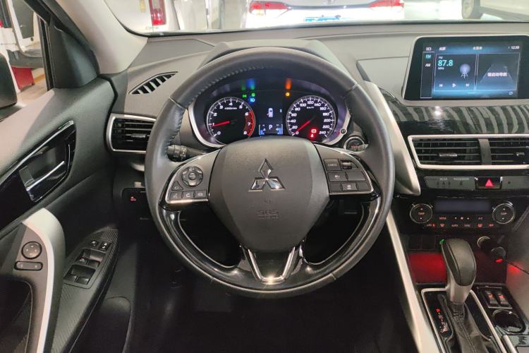 Used Mitsubishi Eclipse Cross 2018 1.5T CVT Two-Wheel Drive Belief Edition Steering Wheel