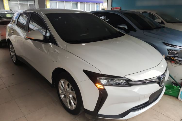 Used Buick Velite 6 2023 Revised Version 430 km Range – Commuter Edition