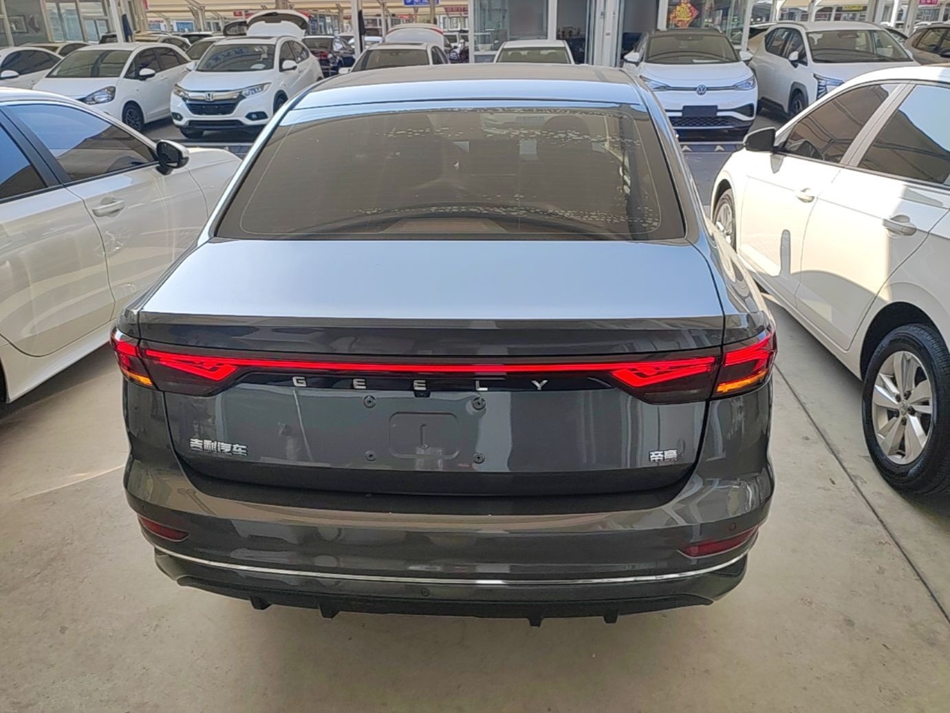 Geely Auto Emgrand 2022 4th Generation 1.5L CVT Flagship Model — снимка 5