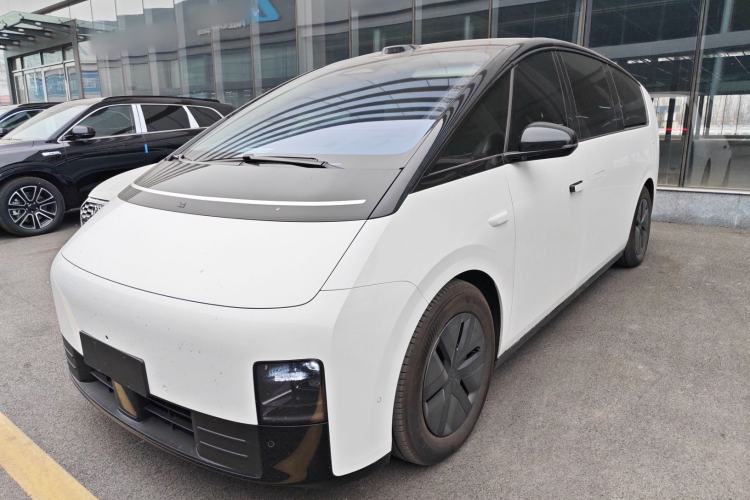 Used Li Auto MEGA 2025 Home Family Special Edition