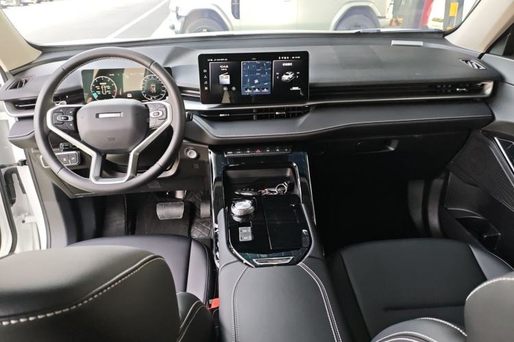 Used Haval H6 2024 1.5T Two-Wheel-Drive Classic Edition
