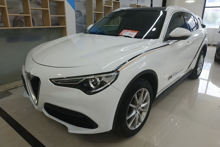 Used Alfa Romeo Stelvio 2017 2.0T 280HP Luxury Edition