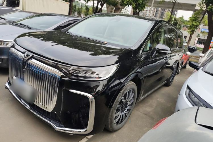 Used VOYAH Dream 2025 EV Four-Wheel Drive Excellence Kunpeng Edition