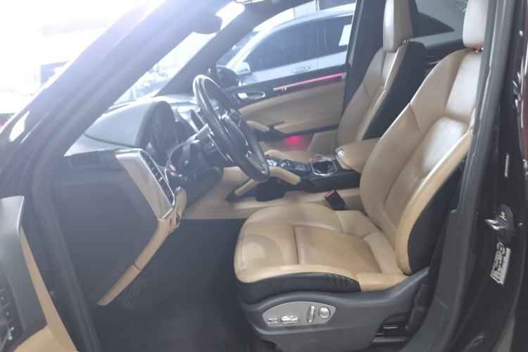 Used Porsche Cayenne 2015 3.6L automatic transmission U.S. specification Left Front Seat