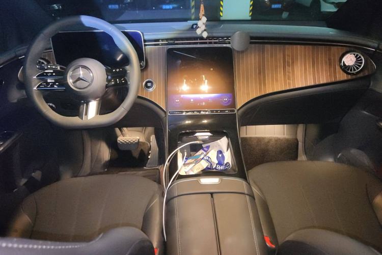 Used Mercedes-Benz EQE SUV 2023 350 4MATIC Pioneer Edition