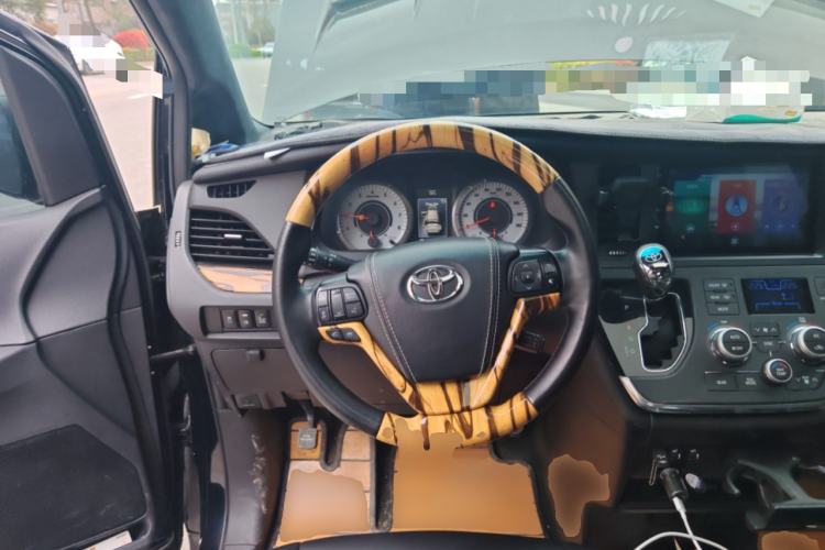 Used Toyota SIENNA 2015 3.5L Two-Wheel Drive LE Steering Wheel