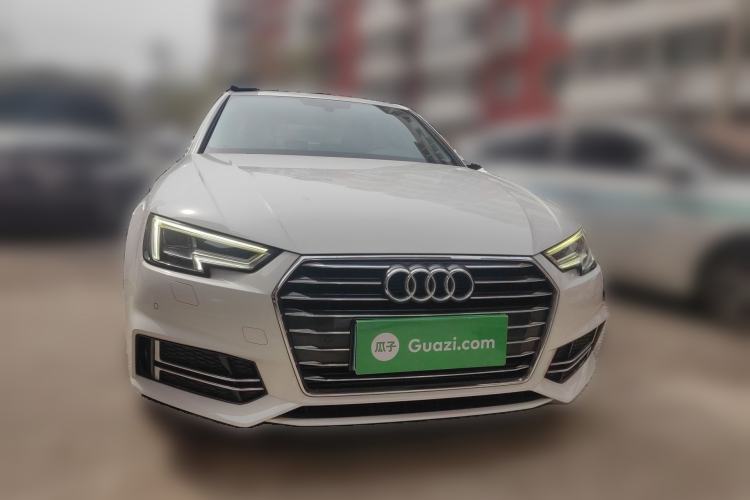 Used Audi A4L 2019 40 TFSI Fashion Edition China VI Emission Standard