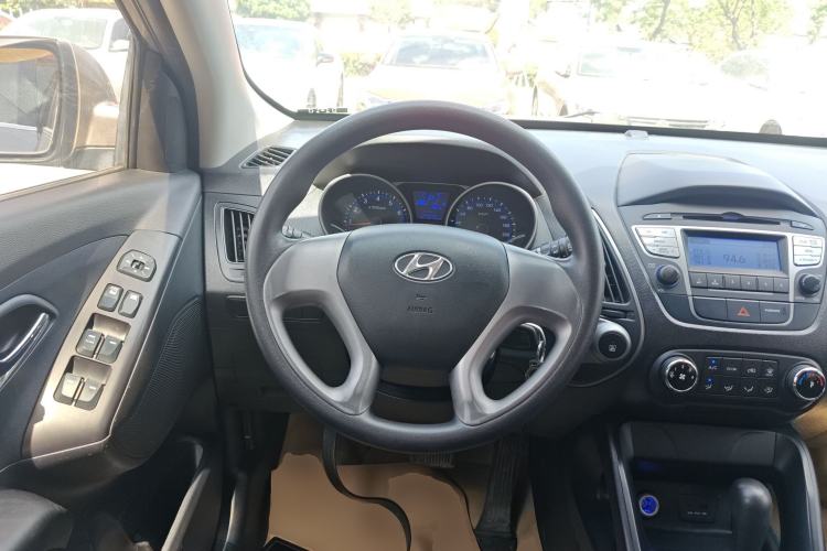 Used Hyundai ix35 2013 2.0L Automatic 2WD Comfort GL China IV Standard
