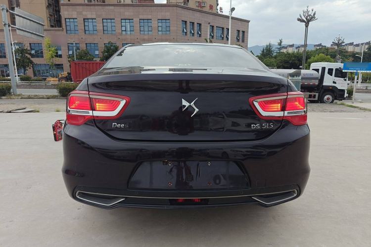 Used DS 5LS 2015 1.6T Style Edition THP160