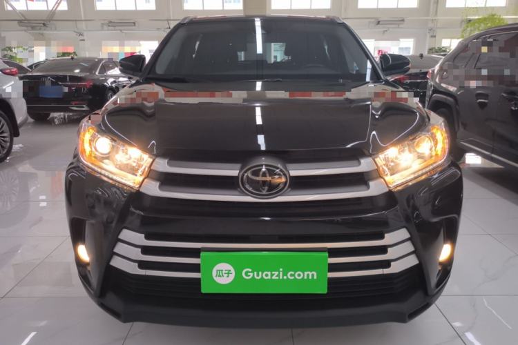 Used Toyota Highlander 2018 2.0T Two-Wheel Drive Luxury Edition 7 Seats China VI Standard
