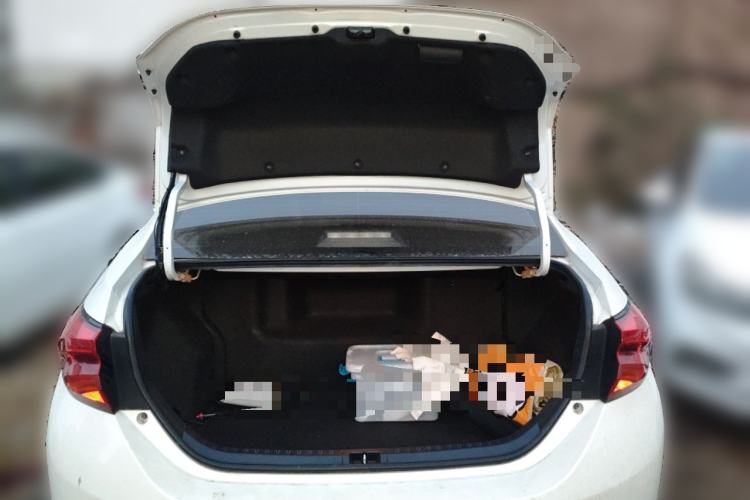 Used Toyota Levin 2017 Revised Dual-Engine 1.8H GS E-CVT Elite Sunroof Version China V Standard
