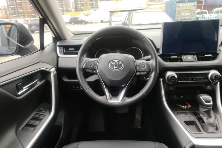 Used Toyota Wildlander 2021 2.0L CVT Two-Wheel Drive Luxury Edition