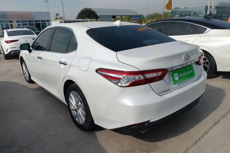 Used Toyota Camry 2021 2.0G Luxury Edition Exterior 2