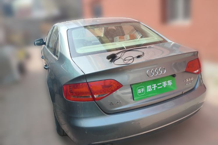 Used Audi A4L 2012 2.0 TFSI automatic standard version