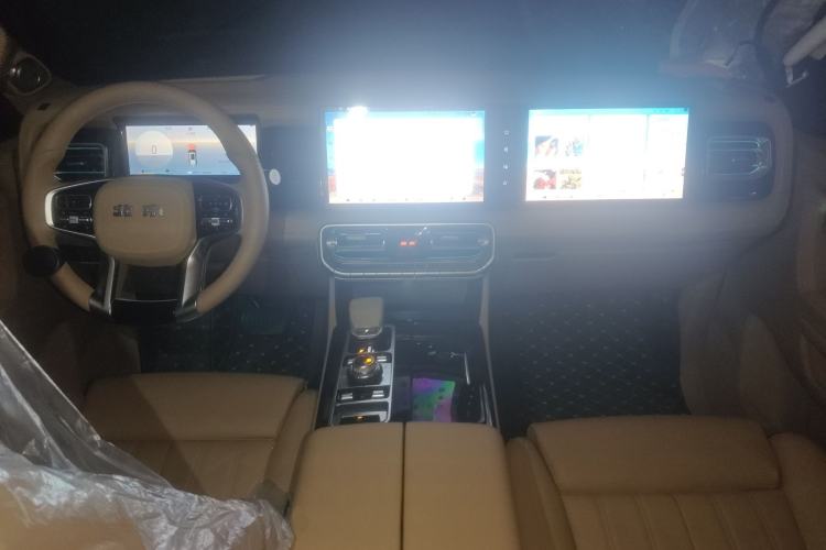 Used BAIC Off-Road BJ60 Leiting 2024 Magic Electric Drive Advanced Version 5 Seats
