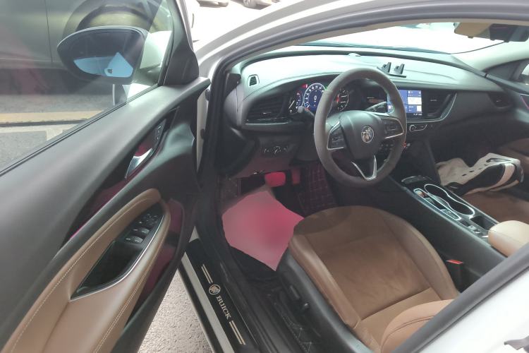 Used Buick Regal 2020 552T Luxury Version
