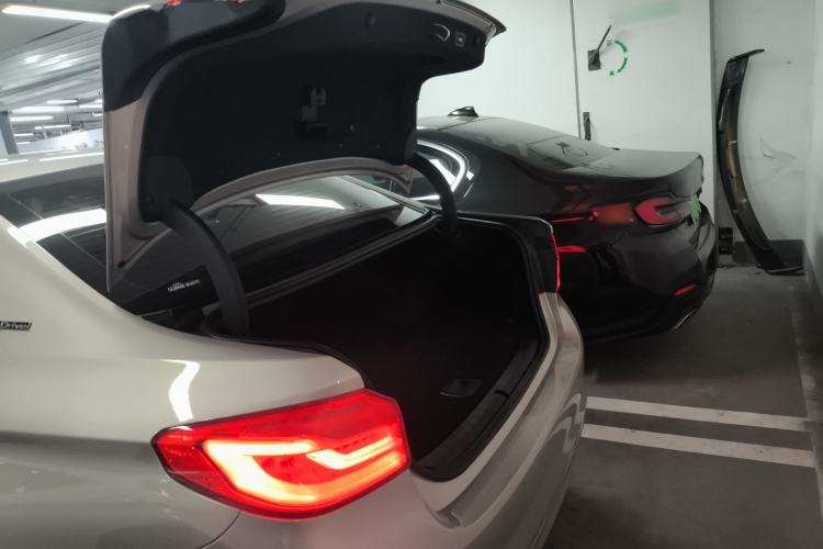 Used BMW 5 Series New Energy 2019 530Le Luxury Package Trunk