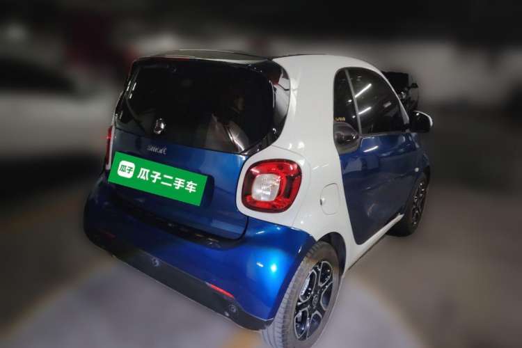 Used smart fortwo 2018 0.9T 66kW Hardtop Pioneer Edition China V Emission Standard