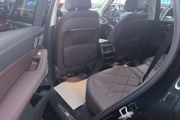 Used BMW X5 2022 Restyled xDrive 30Li Luxury Version M Sport Package