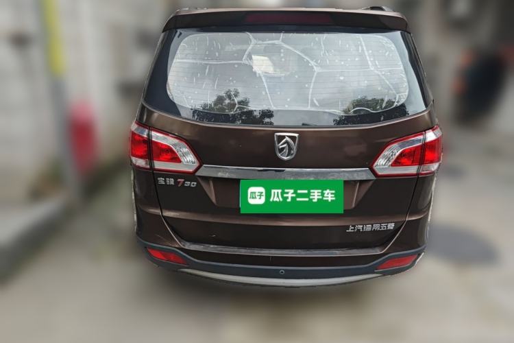Used Baojun 730 2014 1.5L manual standard trim 7 seats