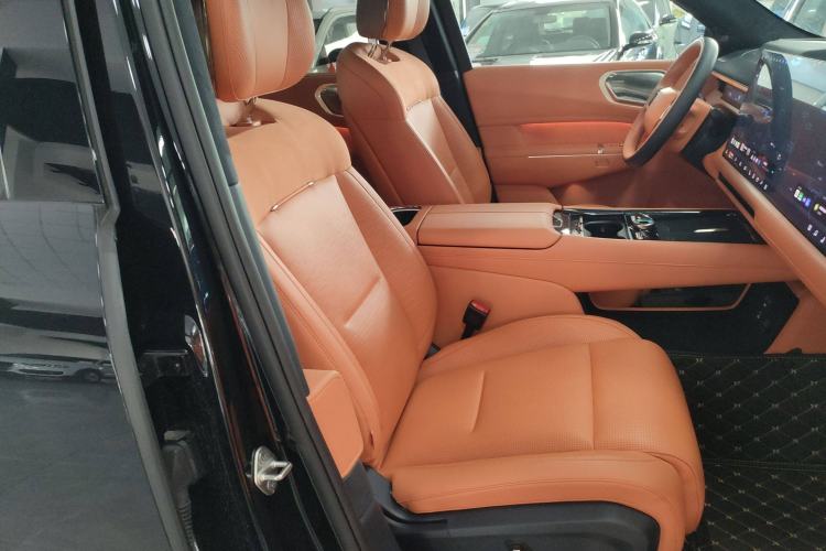 Used Lynk & Co 900 2025 1.5T Ultra