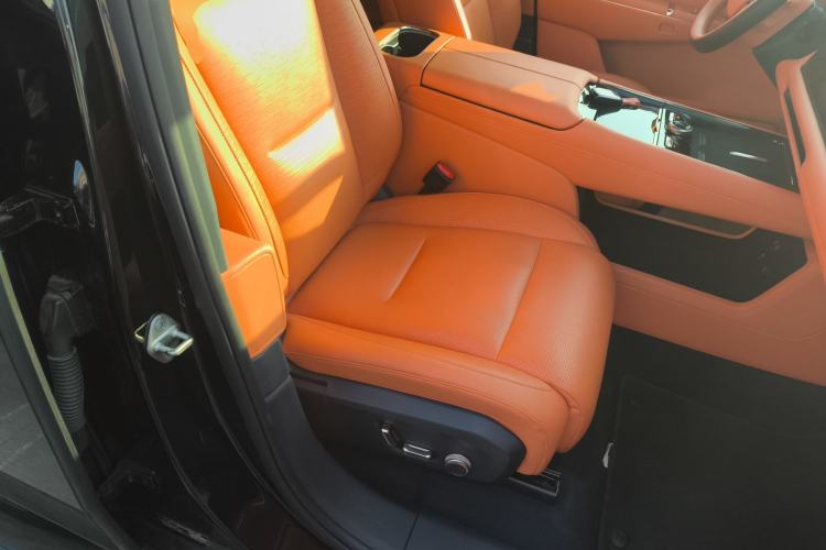 Used Lynk & Co 900 2025 1.5T Ultra