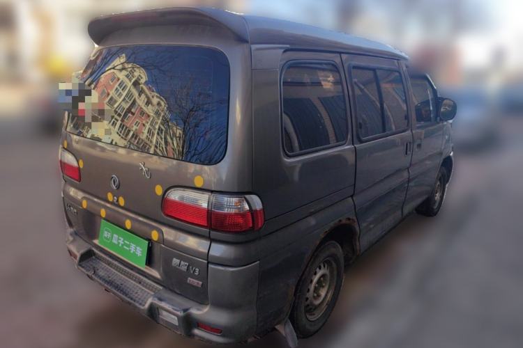 Used FORTHING Lingzhi 2015 V3 1.5L 5-Seater Special Offer Model
