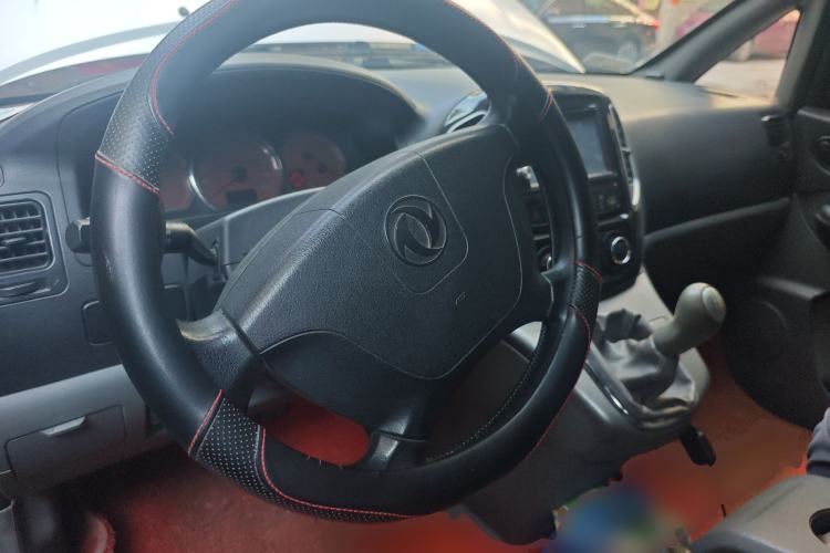 Used FORTHING Lingzhi 2014 M5 Q3 2.0L 7-seat Long-Wheelbase Comfort Version