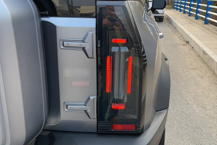 Used JETOUR Traveler 2023 2.0T All-Wheel Drive CrossPRO+ Exterior 3