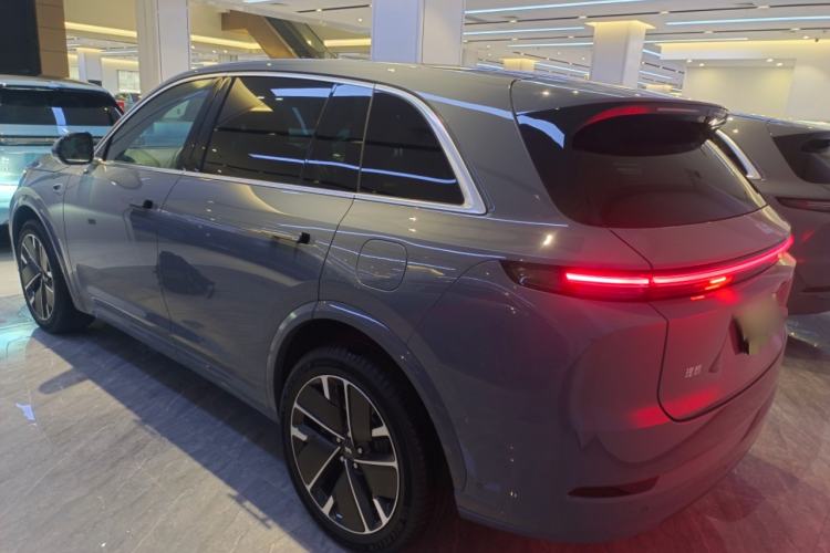 Used Li Auto L7 2025 Ultra Smart Refreshed Edition
