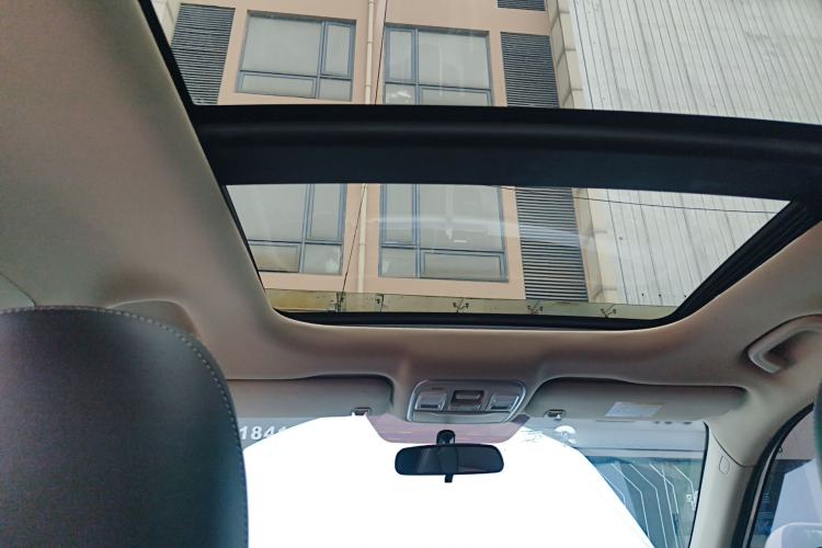 Used Geely Auto Emgrand X7 Sport 2018 1.8TD Automatic Two-Wheel Drive Smart Connect 4G Internet Edition