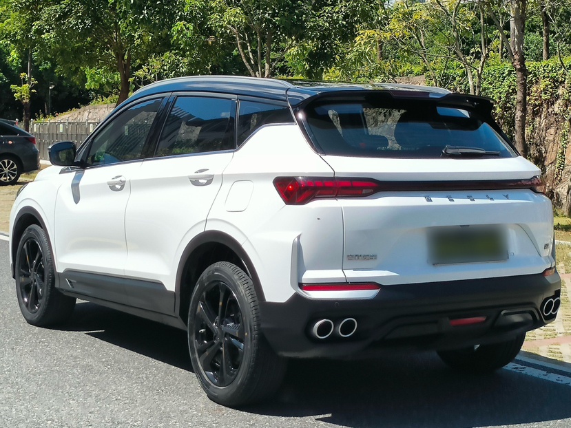 Geely Auto Coolray 2025 Bin Yue L 1.5T DCT Starlight Edition — снимка 18