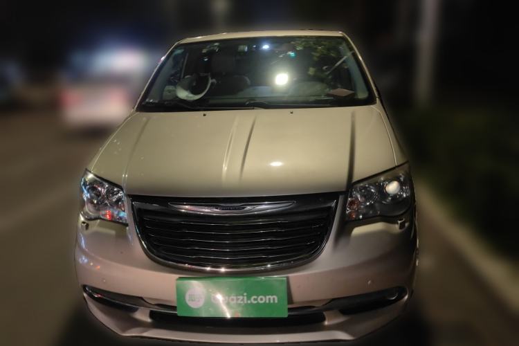 Used Chrysler Grand Voyager 2013 3.6L Luxury Edition
