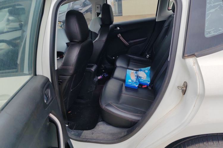 Used Peugeot 2008 2014 1.6L Automatic Fashion Edition