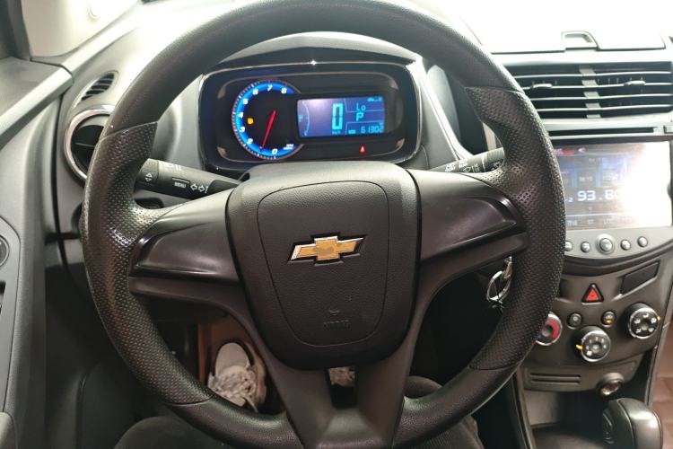 Used Chevrolet Trax 2016 1.4T Automatic Two-Wheel Drive Comfort Version with Sunroof